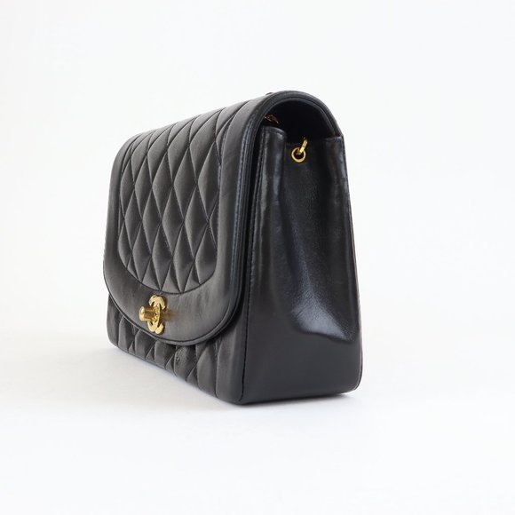 [SOLD] Chanel Quilted Lambskin Diana Medium Flap Bag - Picture 3 of 9